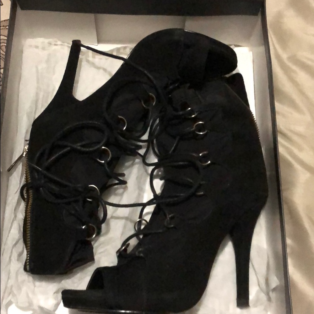Black zip boots